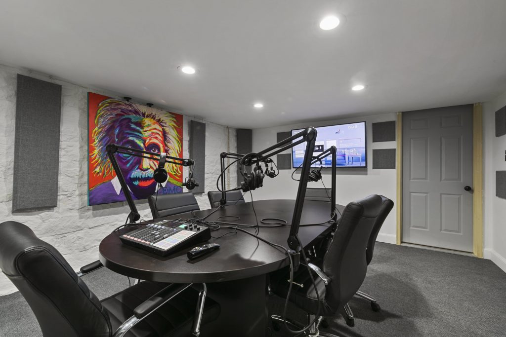 podcast Studio For Hire in Kenya | Podcast Equipment for Hire | Professional Podcast Equipment for Hire in Kenya. | Podcast Mics for Hire in Kenya | Rodecaster for Hire in Kenya | Rode Mics for Hire in Kenya